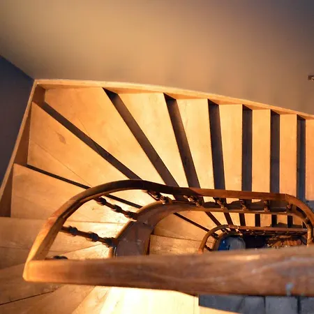 Chateau Beausaint Villa *