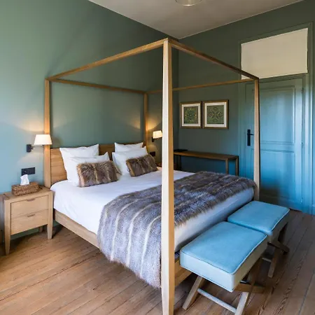 Chateau Beausaint Villa *